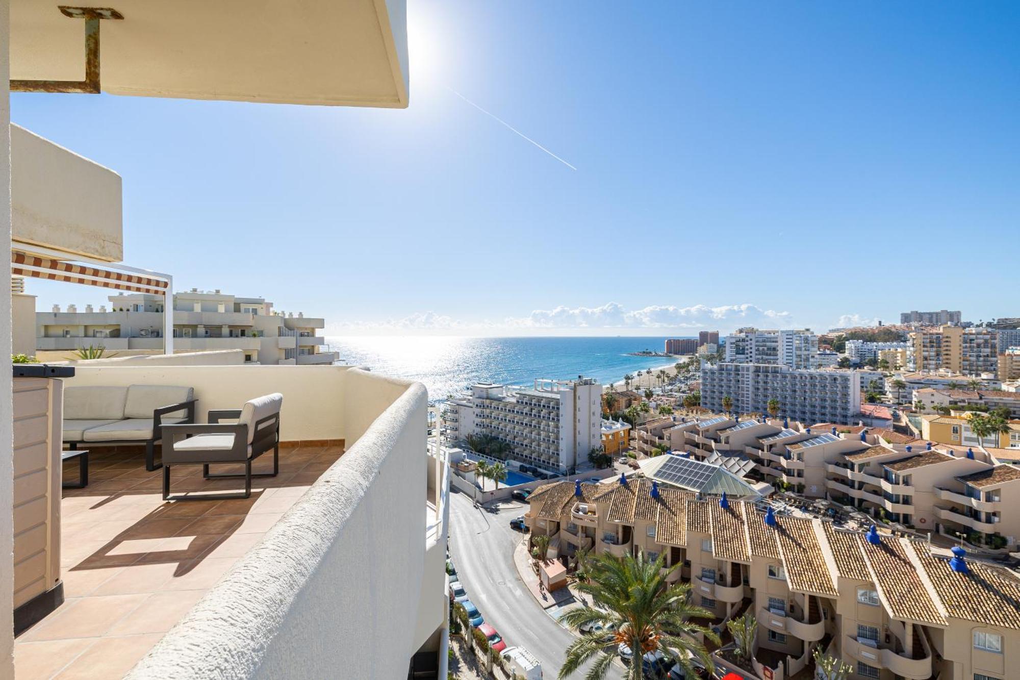 Holidays2benal Terraza Solarium Apartament *