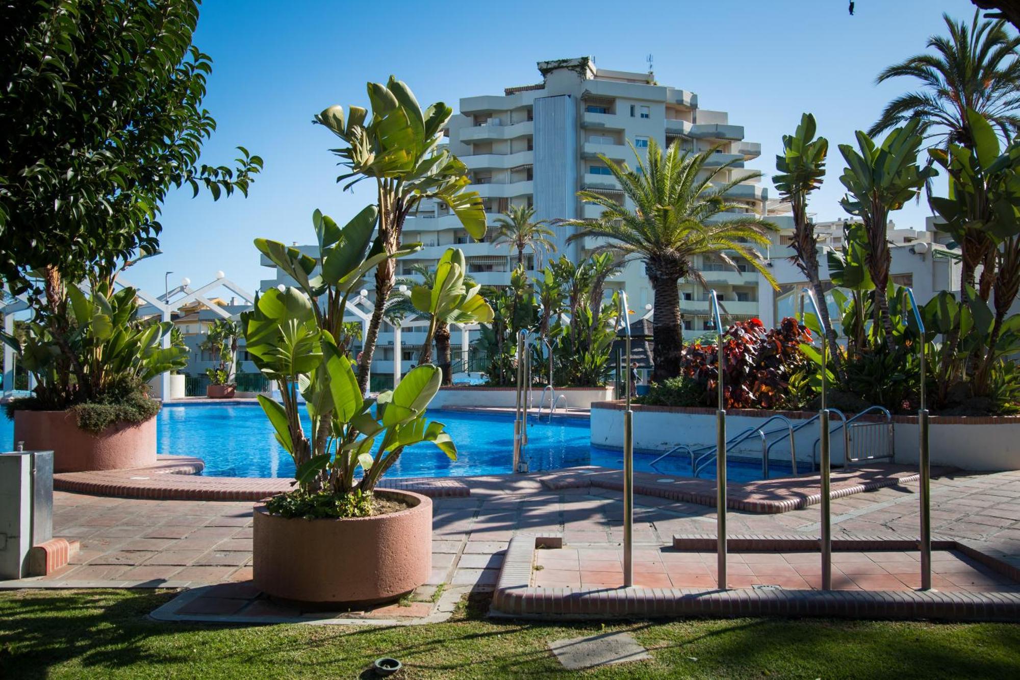 Holidays2benal Terraza Solarium Apartament *